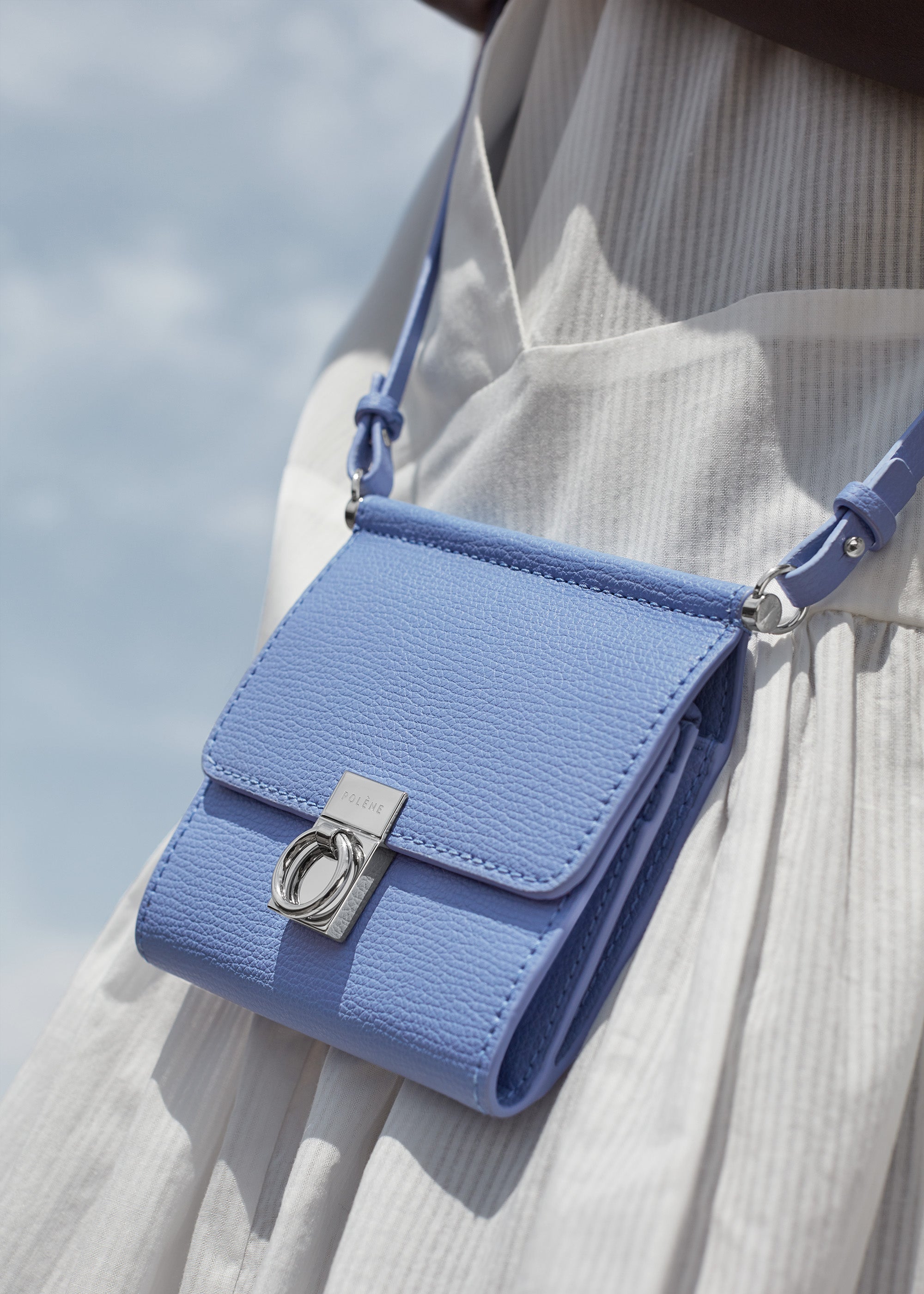 Numéro Sept Crossbody Wallet - Textured Lavender